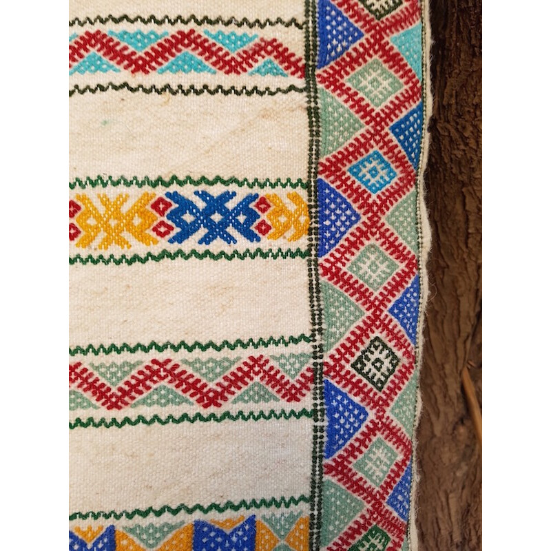 Wool rug hand embroidered - 1990s