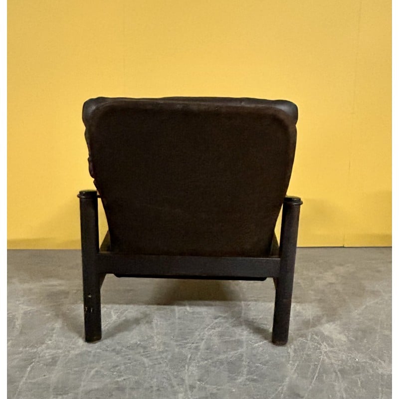 Danish vintage leather and suede buttonback Safari armchair by  Soren Nissen and Ebbe Gehl, 1960s