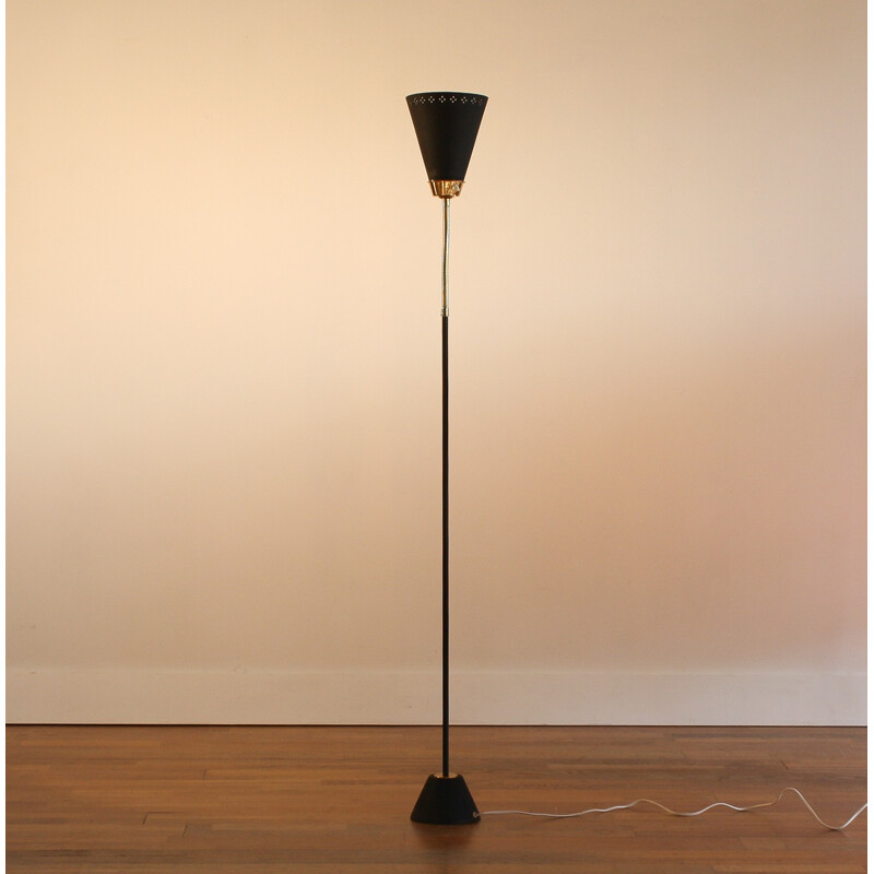Italian black laquered metal and brass floor lamp - 1960s