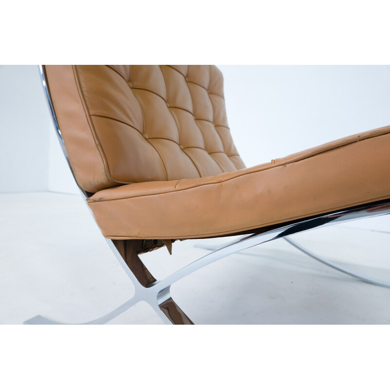 Paire de fauteuils Barcelona vintage en cuir cognac par Mies Van Der Rohe pour Knoll, 1990