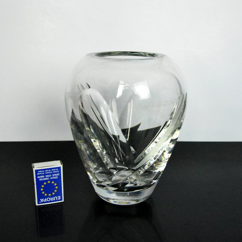 Vintage crystal vase by Royal Doulton, UK 1980s
