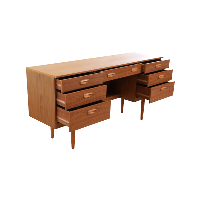 Vintage "Rawcliff" desk by Schreiber