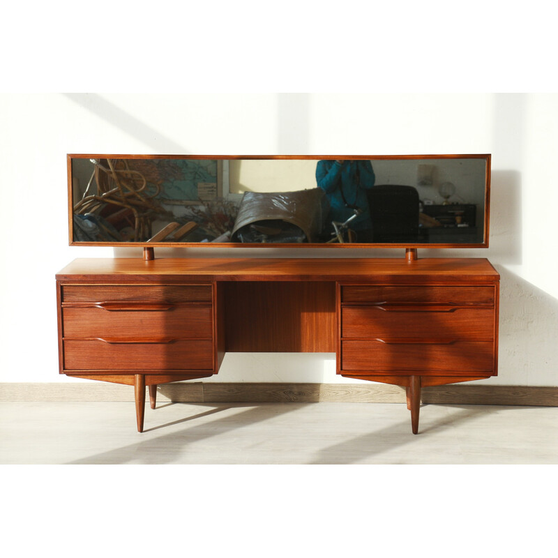 Vintage dressing table by White and Newton, England 1960