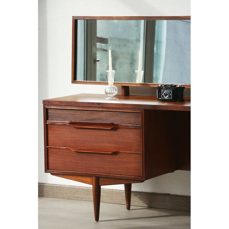 Vintage dressing table by White and Newton, England 1960