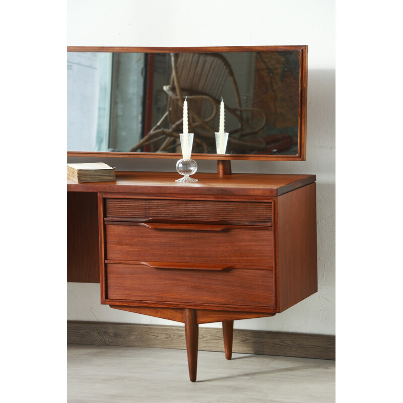 Vintage dressing table by White and Newton, England 1960