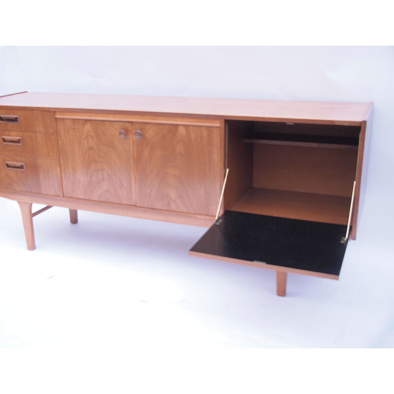 Enfilade scandinave vintage avec boutons central, 1960