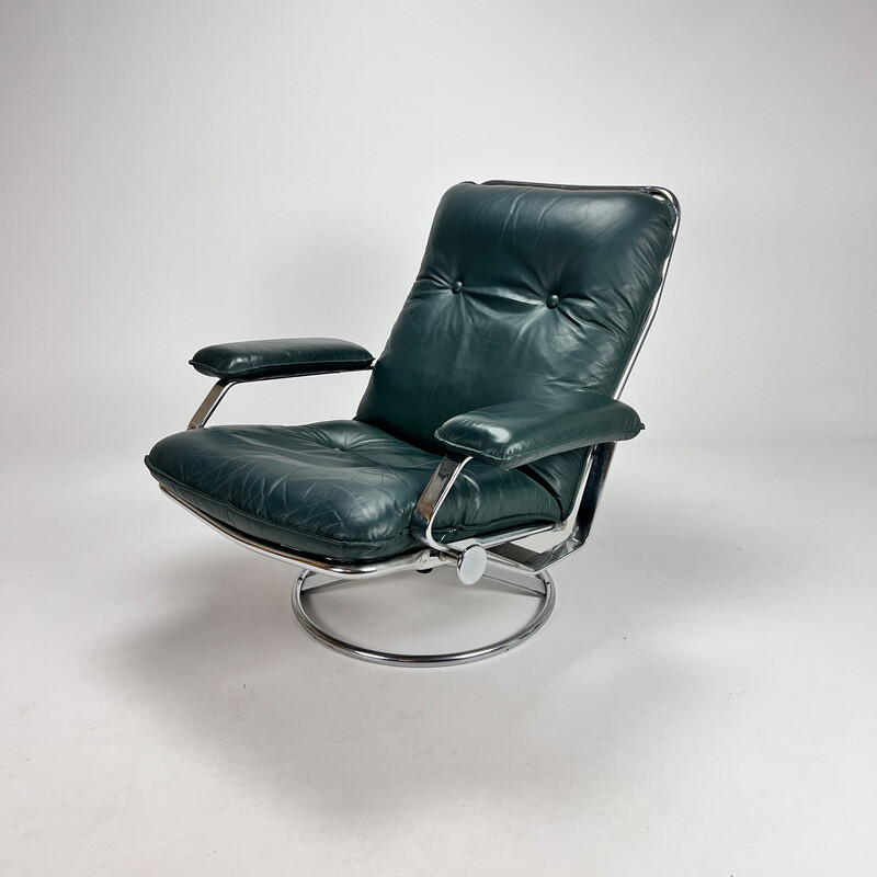 Italian vintage postmodern leather lounge chair, 1980s