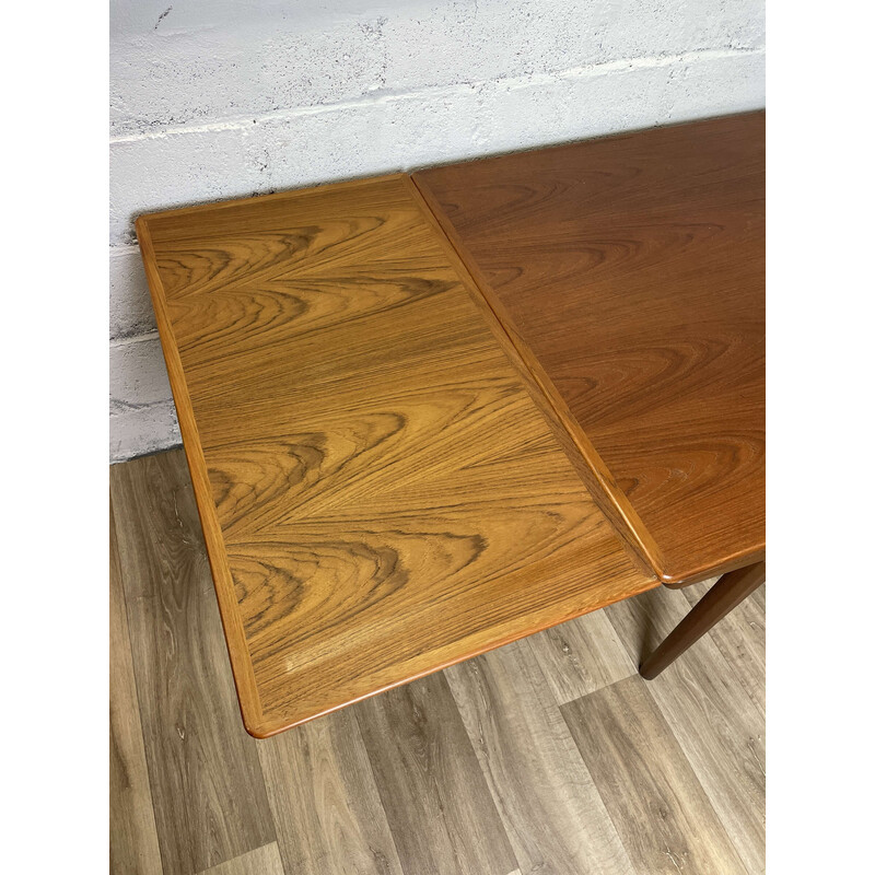 Scandinavische vintage teakhouten tafel van Johannes Andersen voor Um, 1960