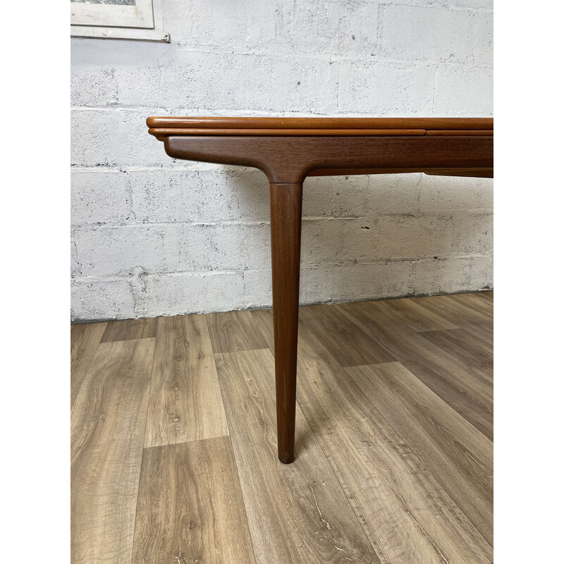 Scandinavische vintage teakhouten tafel van Johannes Andersen voor Um, 1960