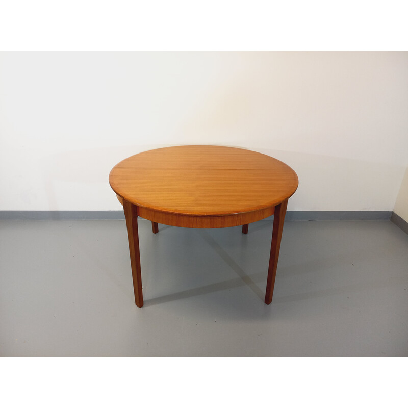 Scandinavian vintage round table in teak with extension, 1950-1960