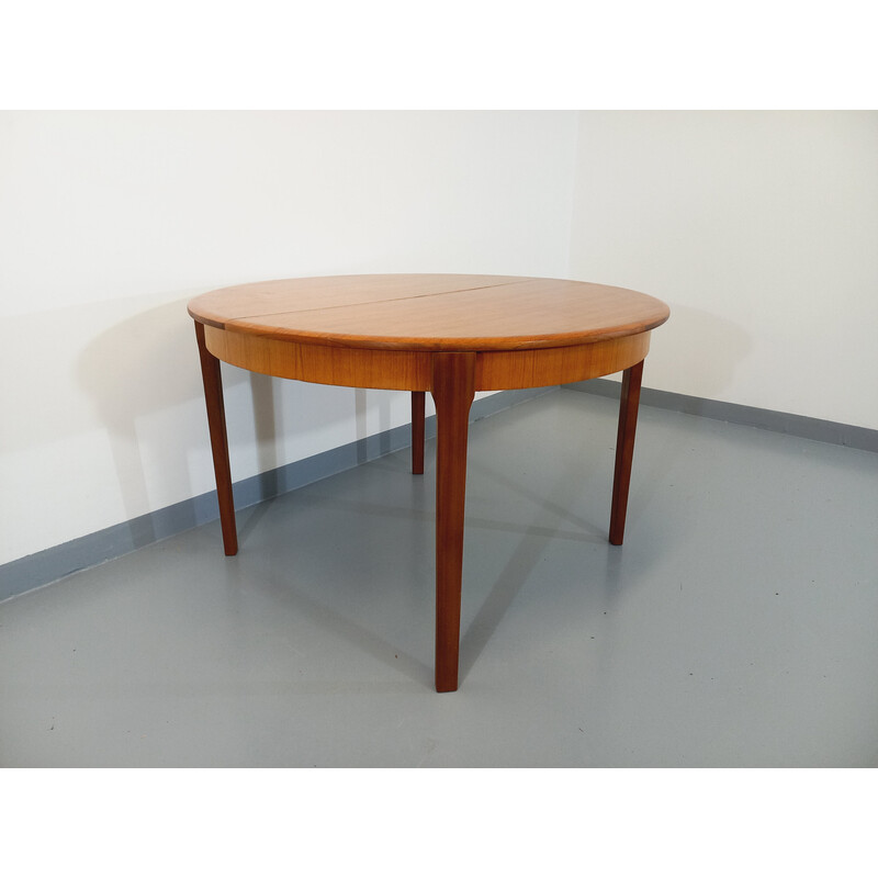 Scandinavische vintage ronde teakhouten tafel met verlengblad, 1950-1960