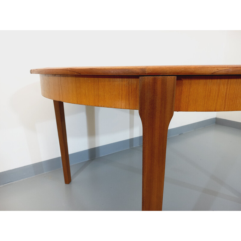 Tavolo vintage scandinavo rotondo in teak con prolunga, 1950-1960