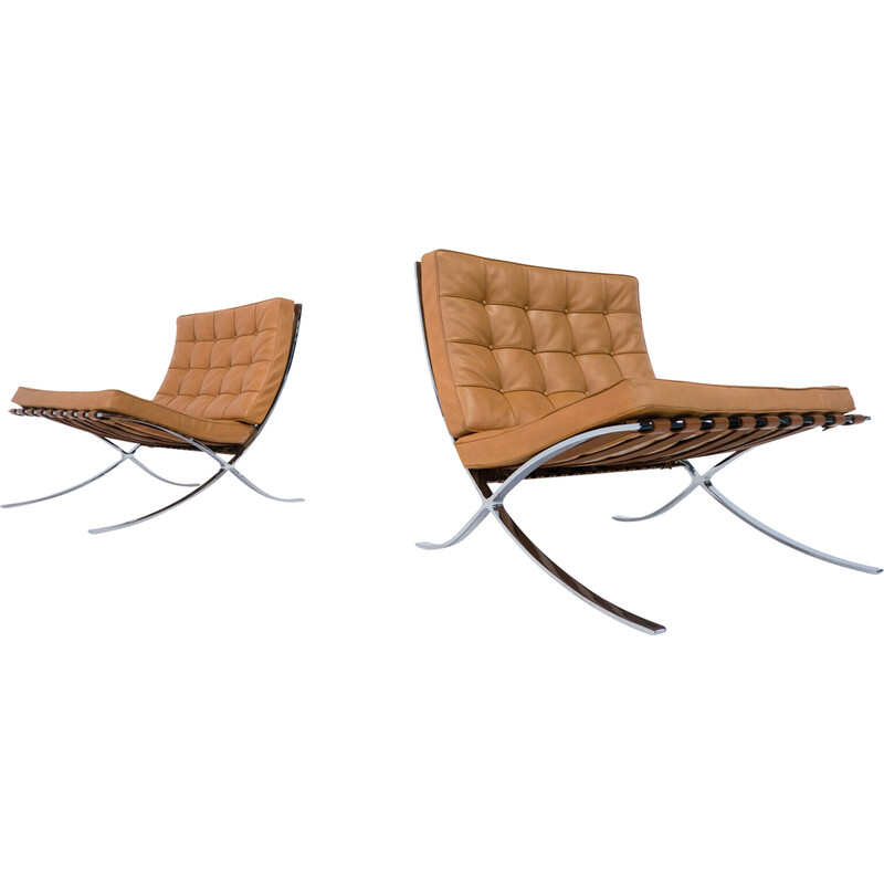 Par de poltronas de couro de conhaque vintage Barcelona por Mies Van Der Rohe para Knoll, 1990