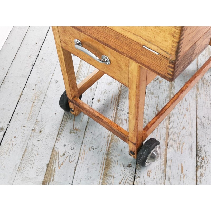 Vintage de madera de roble Jockey Báscula para carreras de caballos