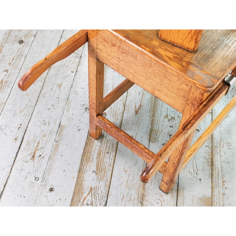 Vintage oakwood Jockey Weighing scales for Horse Racing