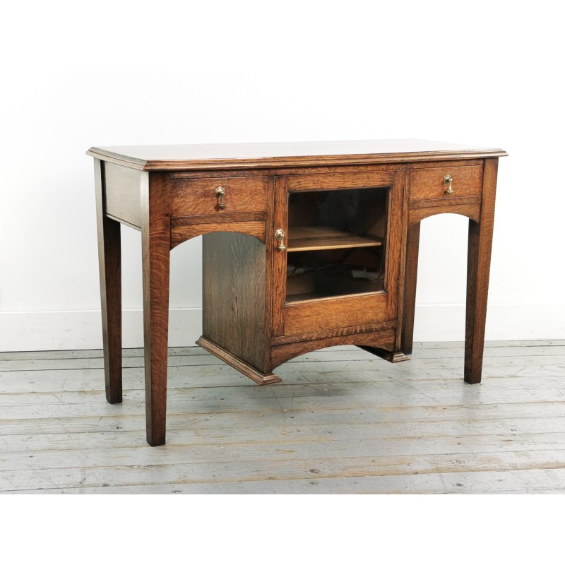 Vintage Arts and Crafts oakwood console table