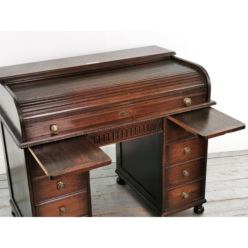 Scrivania vintage in legno di quercia con piano a tamburo di Angus William and Co, 1900