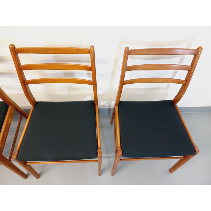 Set aus 4 skandinavischen Vintage-Stühlen aus Holz und Stoff, 1950-1960