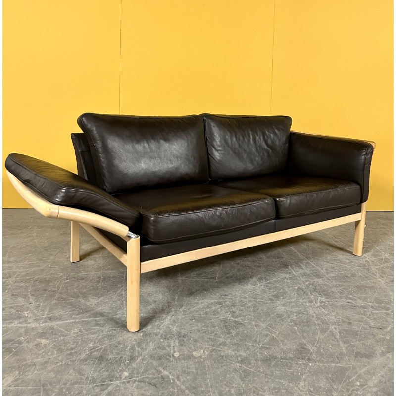 Dänisches 2-Sitzer-Sofa aus braunem Leder mit Holzgestell, 1970er Jahre
