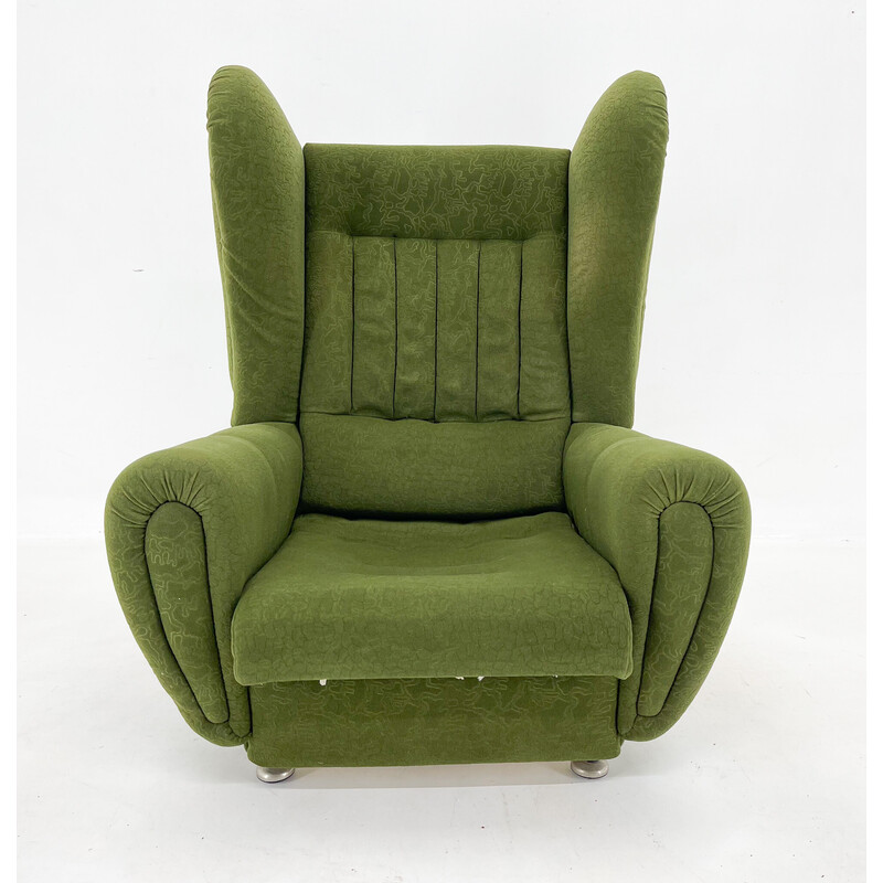 Mid-century wing zrmchair in green fabric, 1960s