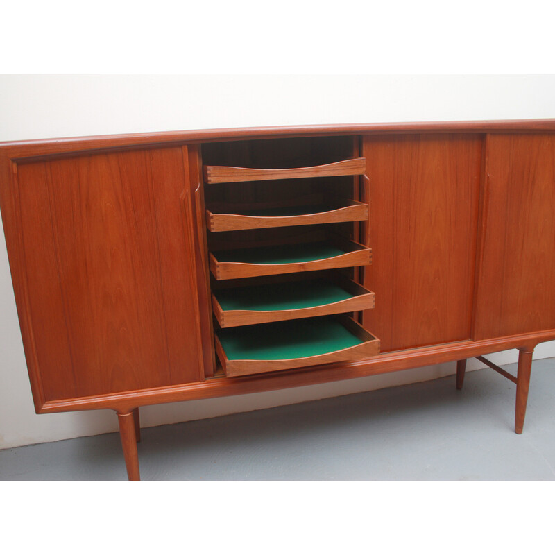 Vintage sidebaord in teak met schuifdeuren van Axel Christensen voor Aco Möbler, 1960