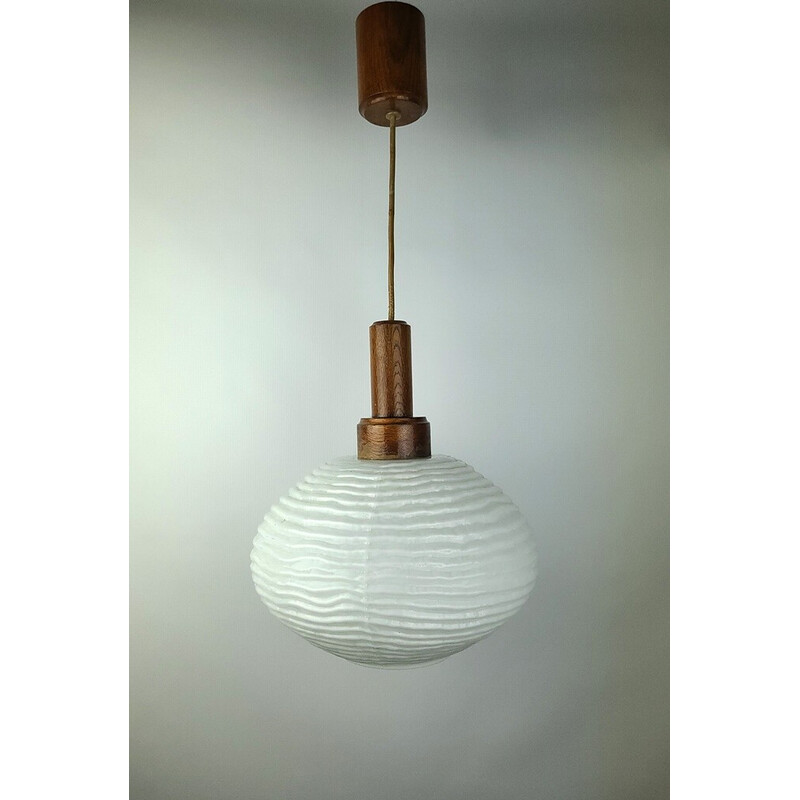 Lampada a sospensione vintage in legno e vetro, anni '70