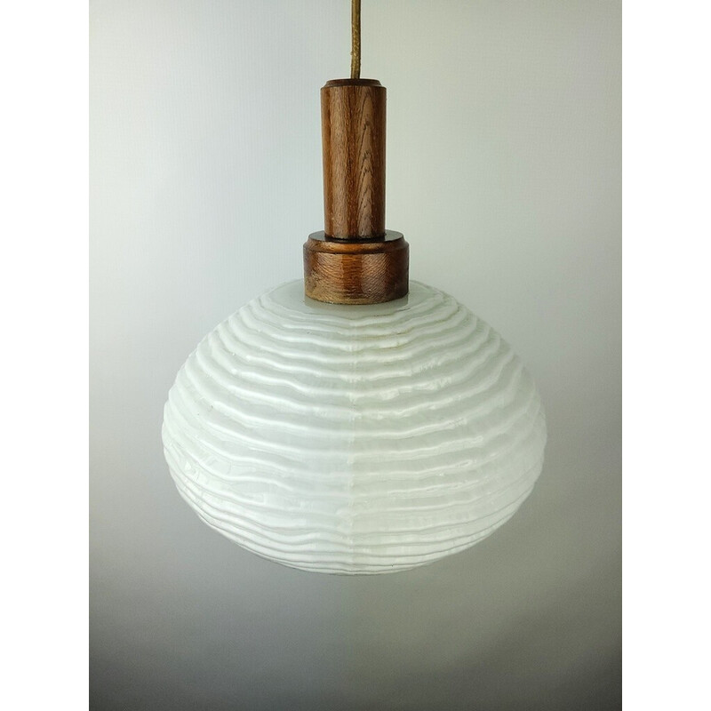 Lampada a sospensione vintage in legno e vetro, anni '70