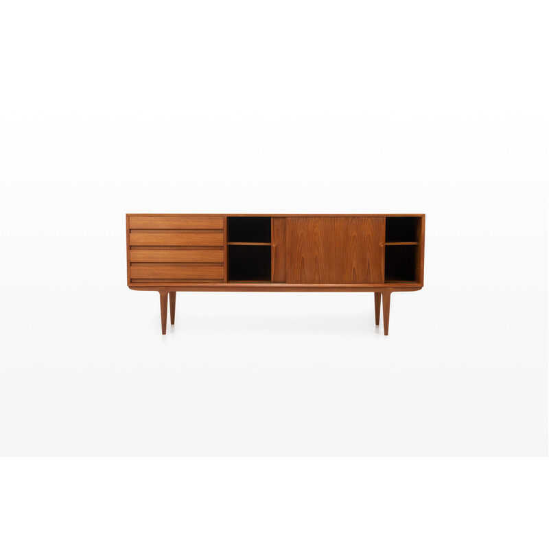 Vintage model 18 sideboard by Omann Jun Mobelfabrik, Denmark 1960s