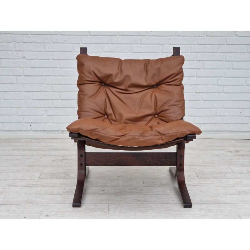 Vintage Norwegian "Siesta" leather and bentwood armchair by Ingmar Relling, 1960s