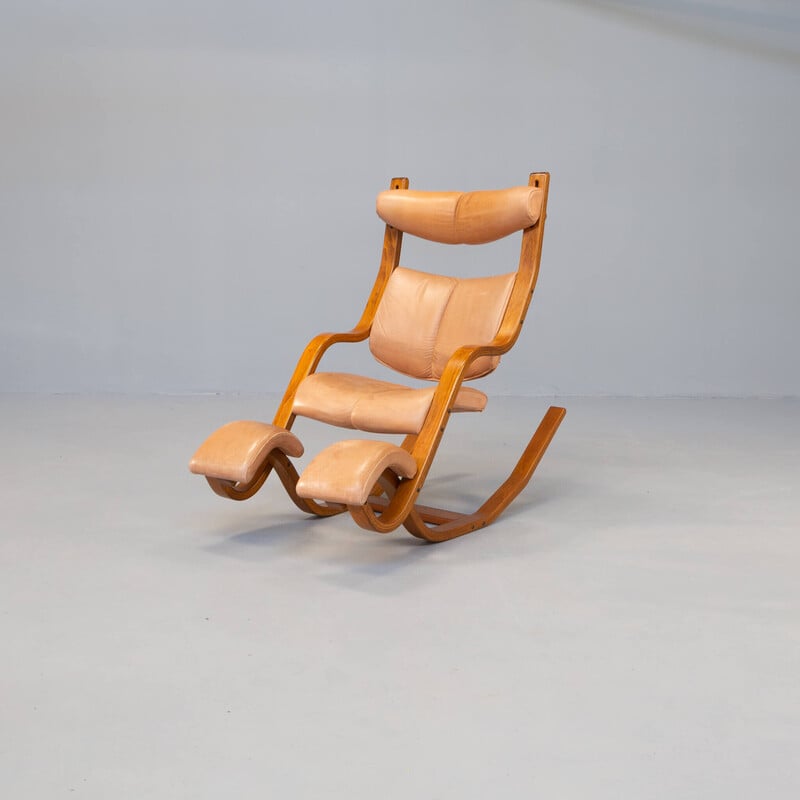 Vintage "gravity" rocking chair by Peter Opsvik for Stokke