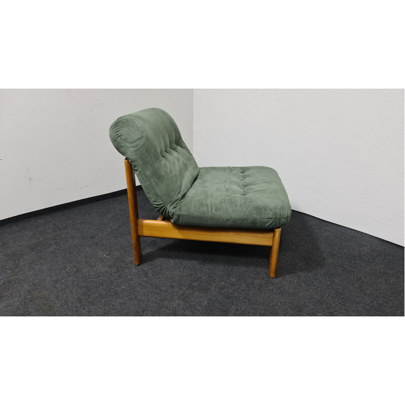 Vintage fauteuil in stof