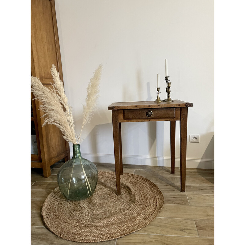 Table d’appoint vintage en bois massif