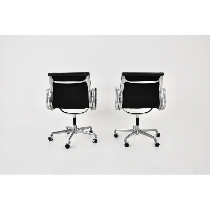 Ein Paar Vintage-Sessel aus weich gepolstertem Leder von Charles und Ray Eames für Icf, 1970