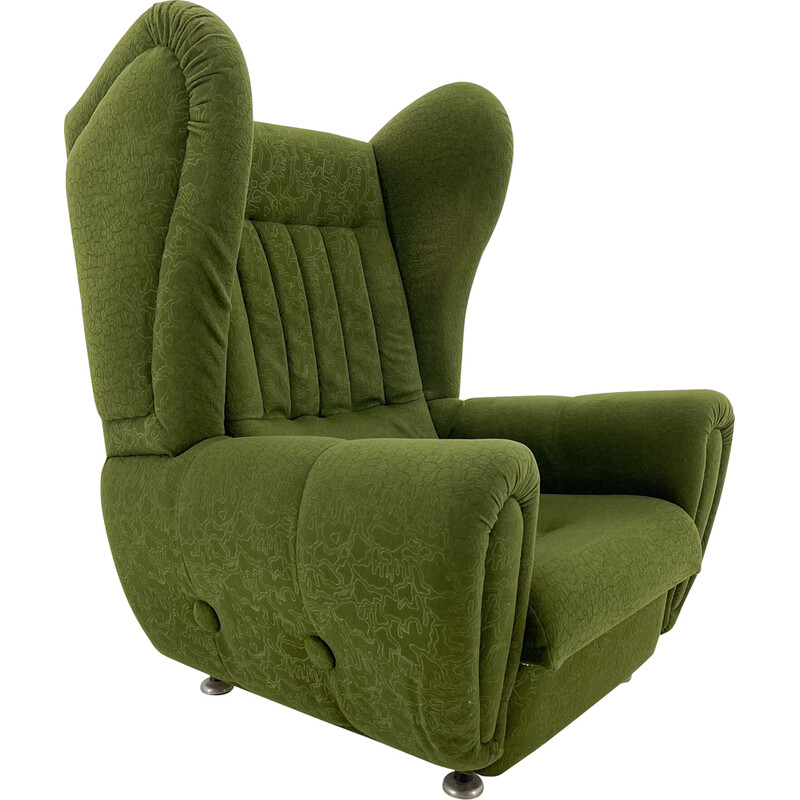Mid-century wing zrmchair in green fabric, 1960s