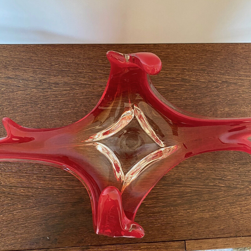 Alte venezianische Schale aus rotem Glas, Italien