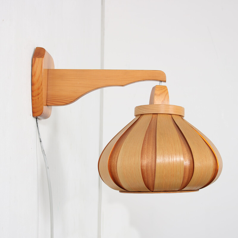 Vintage pine wall lamp for Translandia, Denmark 1970s