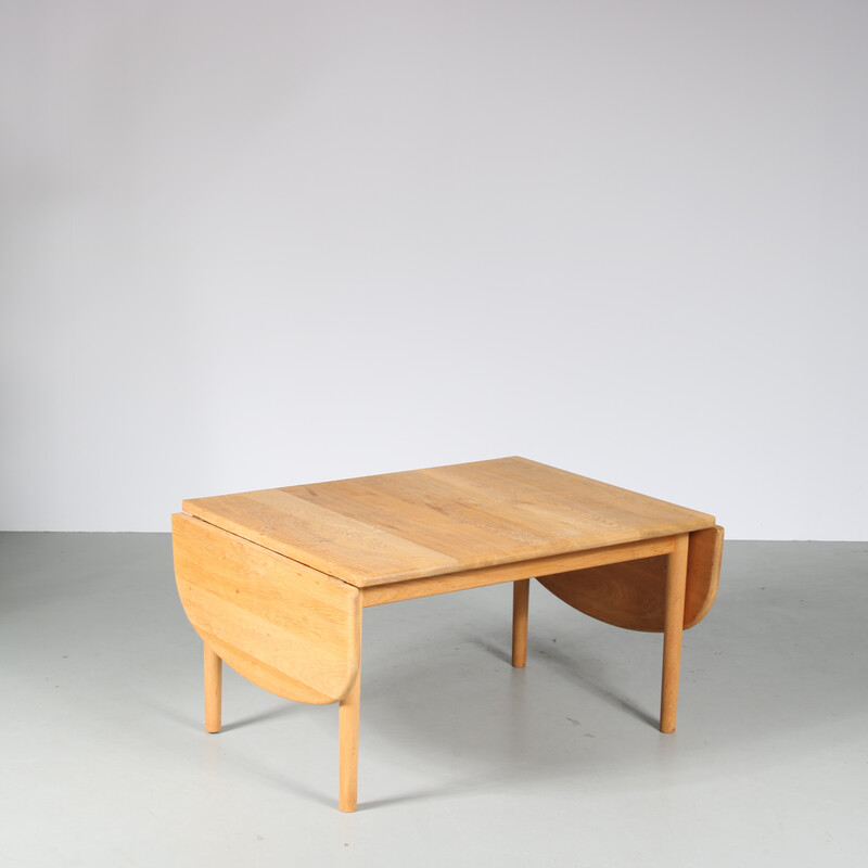 Vintage Couchtisch aus Eiche von Hans J. Wegner für Getama, Dänemark 1960er Jahre