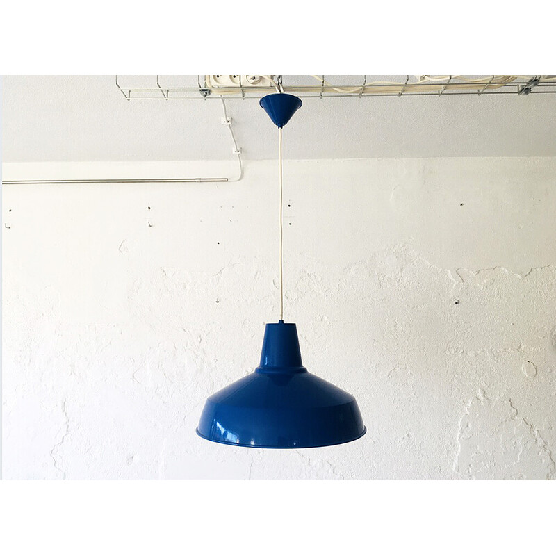 Vintage metal pendant lamp