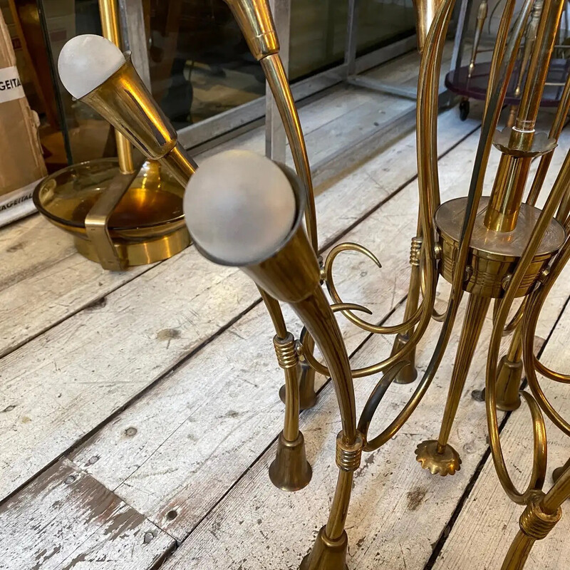 Mid-century 16 lights brass chandelier by Oscar Torlasco, 1960s