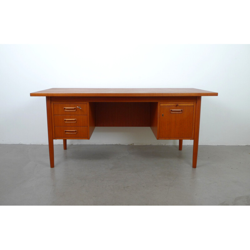 Vintage teak desk by Ejsing Mobelfabrik - 1960s