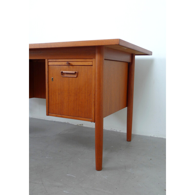 Vintage teak desk by Ejsing Mobelfabrik - 1960s