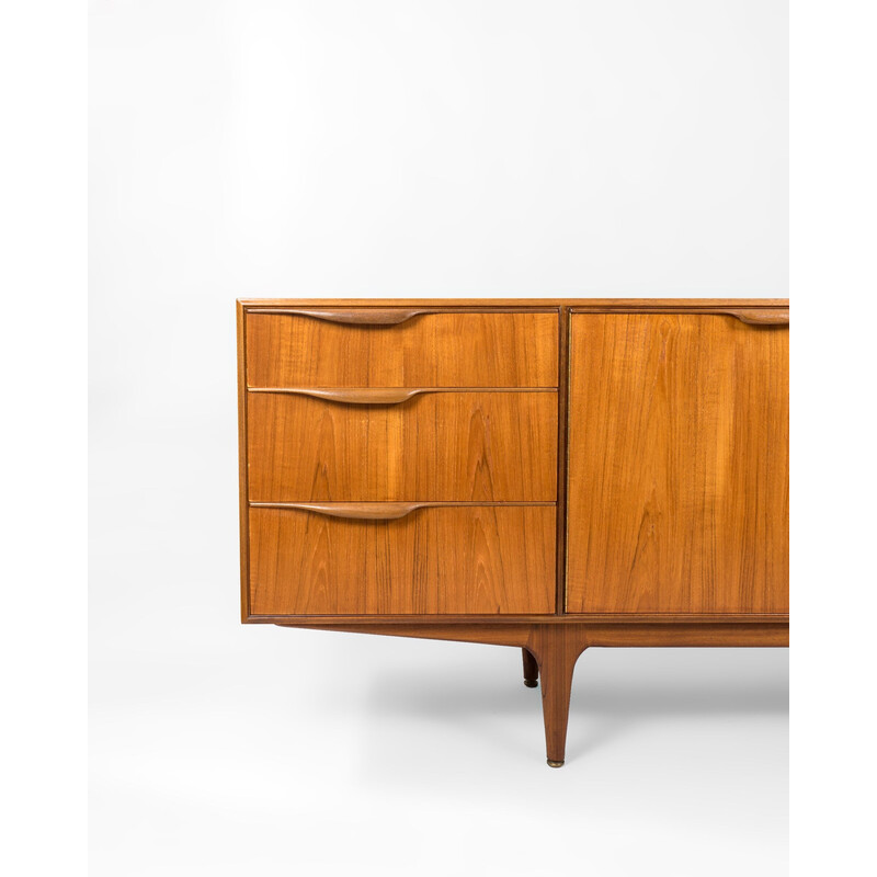 Credenza vintage in teak di Tom Robertson per Mcintosh, Regno Unito 1970