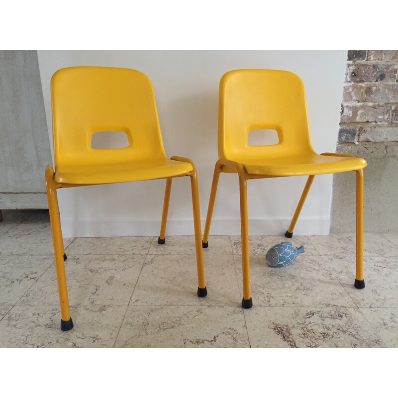 Vintage chair for children 3-6 years old