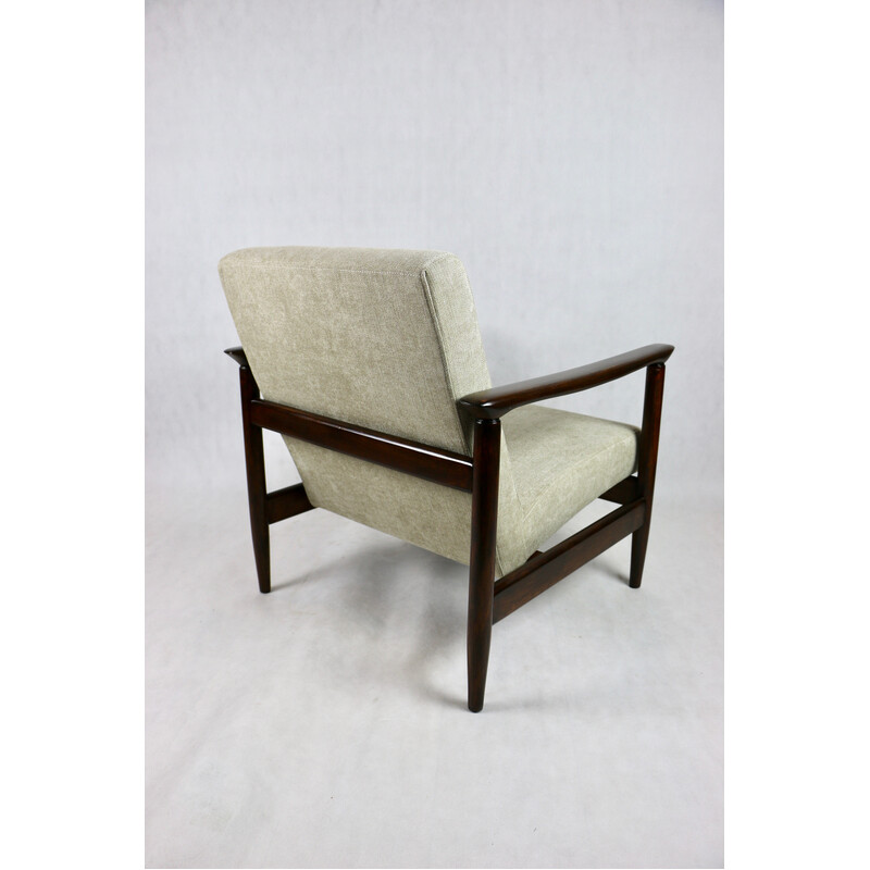 Vintage Gfm-142 armchair in wood and beige fabric by Edmund Homa, 1970s