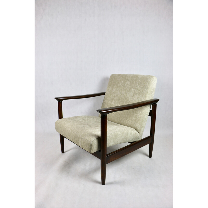 Vintage Gfm-142 fauteuil in hout en beige stof van Edmund Homa, 1970