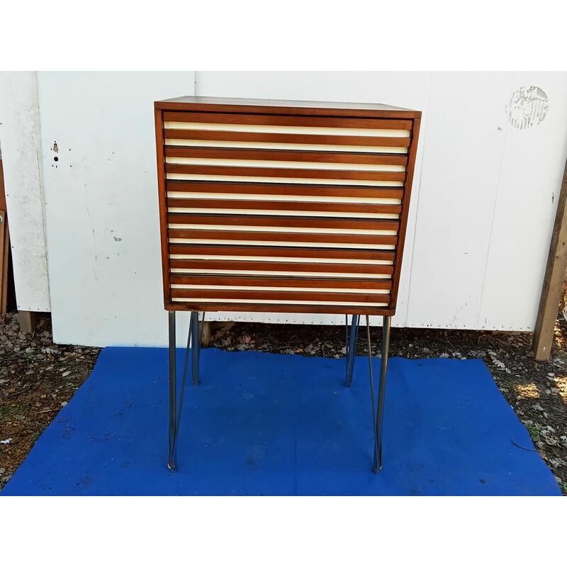 Vintage teak en metalen handwerk meubelen