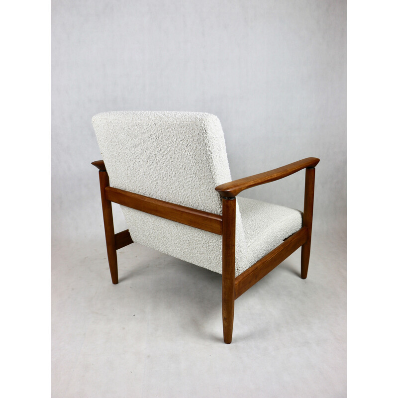Fauteuil lounge vintage Gfm-142 en bois et tissu ivoire par Edmund Homa, 1970