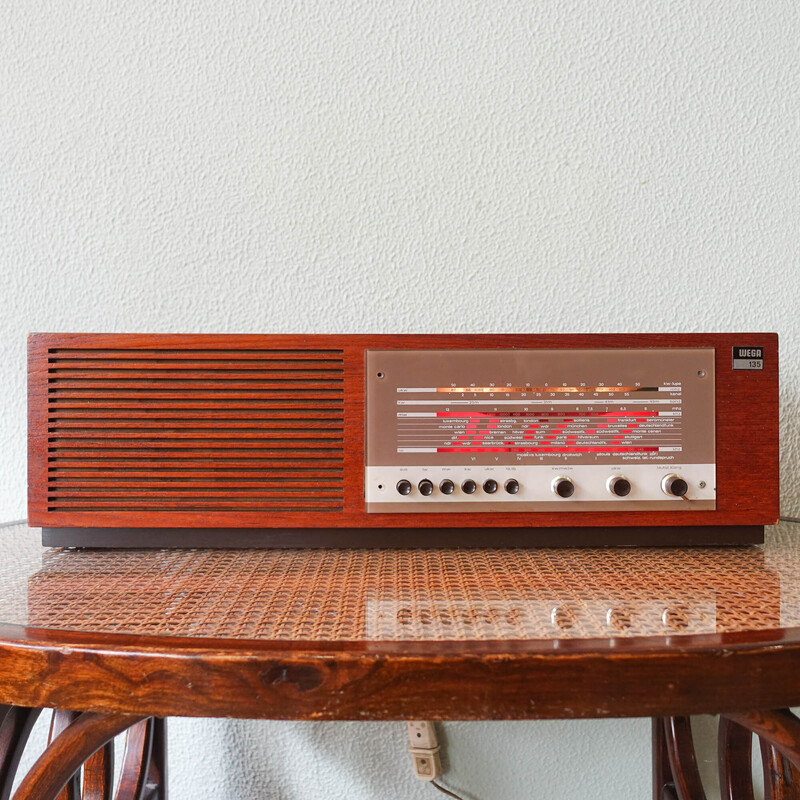 Vintage teakhouten radio van Wega, 1960