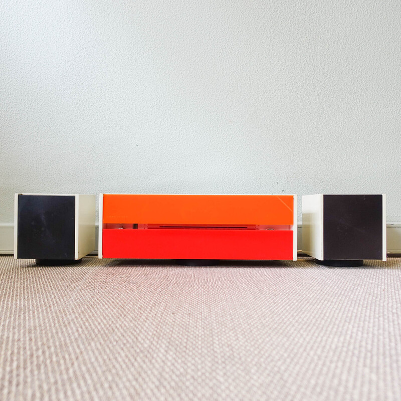 Vintage Spectra futura stereo by Raymond Loewy for Nordmende, 1968s