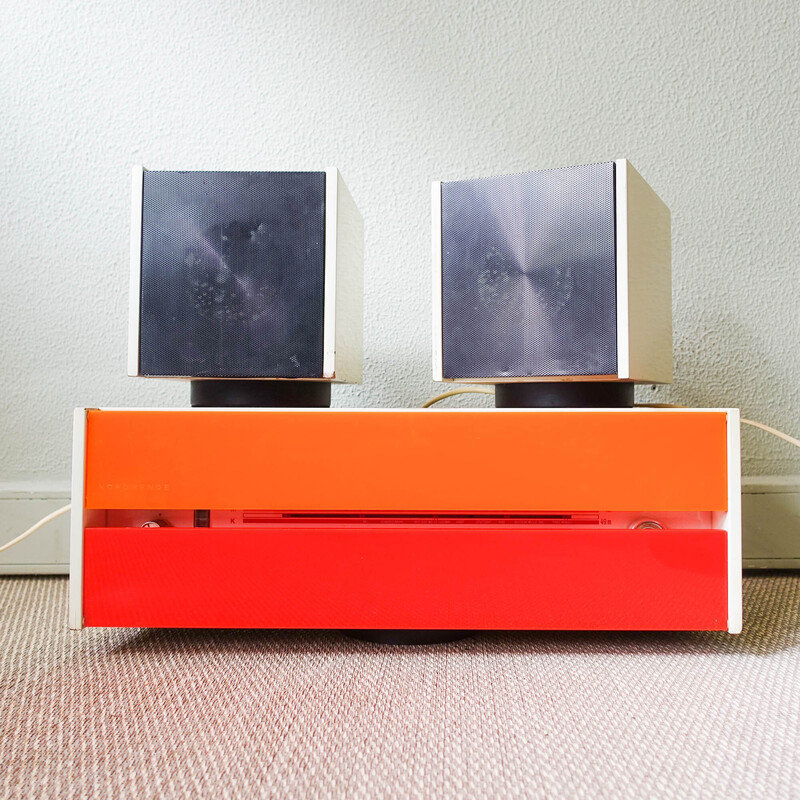 Vintage Spectra futura stereo by Raymond Loewy for Nordmende, 1968s